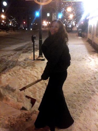 Amyshoveling.jpg