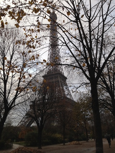 EiffelTwiggy.JPG